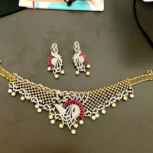 Gold toned choker set